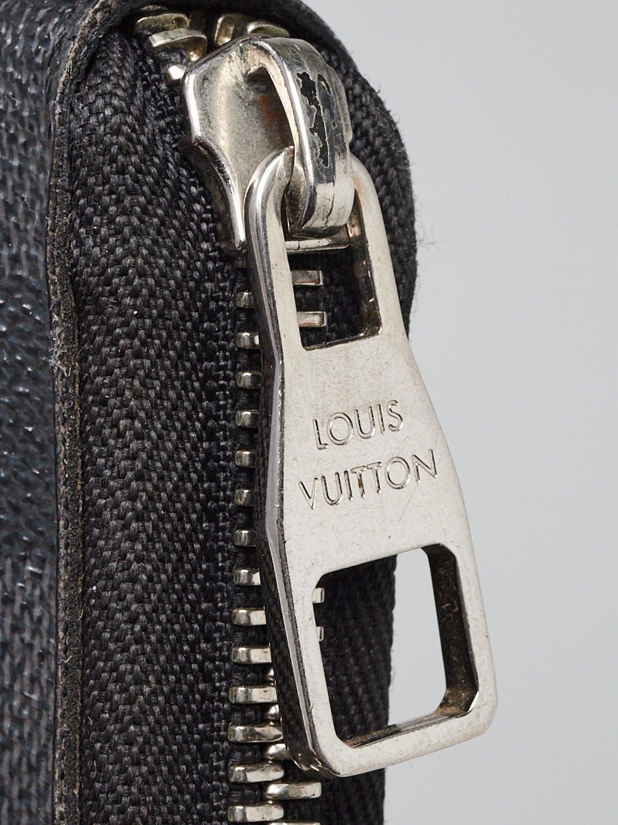 Louis Vuitton Damier Graphite Canvas Pocket Organizer Wallet - Yoogi's  Closet