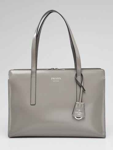 Prada Grey Smooth Leather Re-Edition 1995 Tote Bag 1BA350