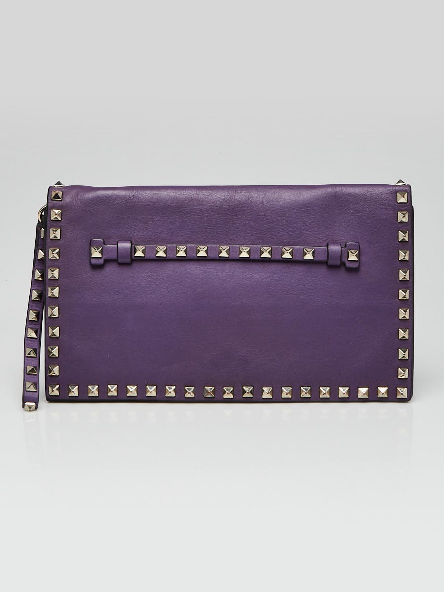 美品 VALENTINO ヴァレンティノ ROCKSTUD Clutch Valentino Garavani Cream Rockstud Clutch ○ Labellov ○ Buy