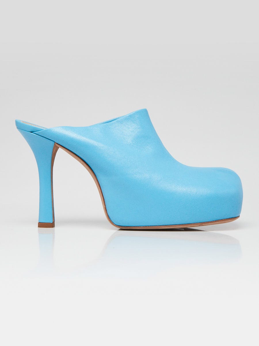 Bottega Veneta Bright Blue Leather Stretch The Bold Mule