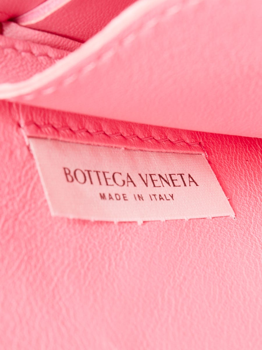 Bottega Veneta Pink Nappa Leather Maxi Weave Small Cassette Crossbody Bag