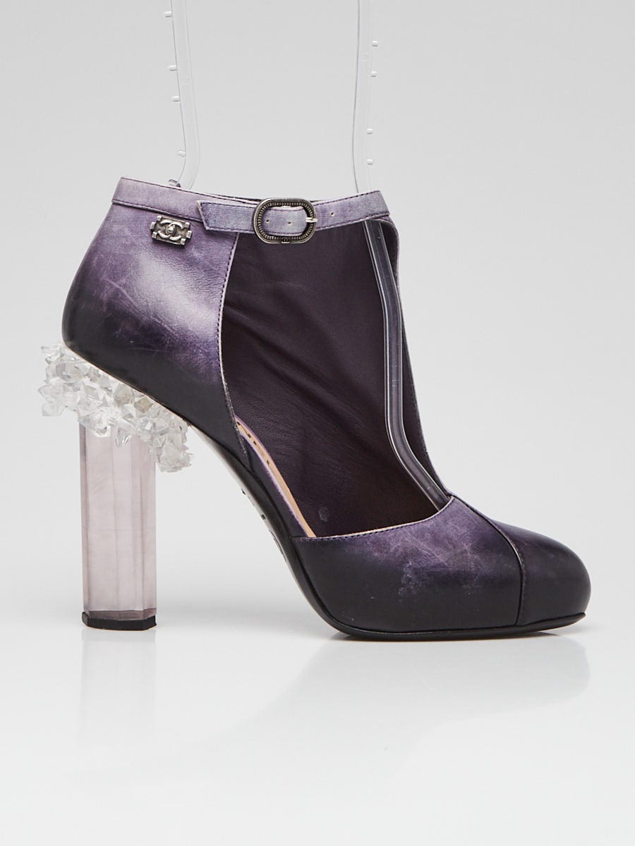 Chanel Purple Leather Crystal CC Pumps Size 6.5/37