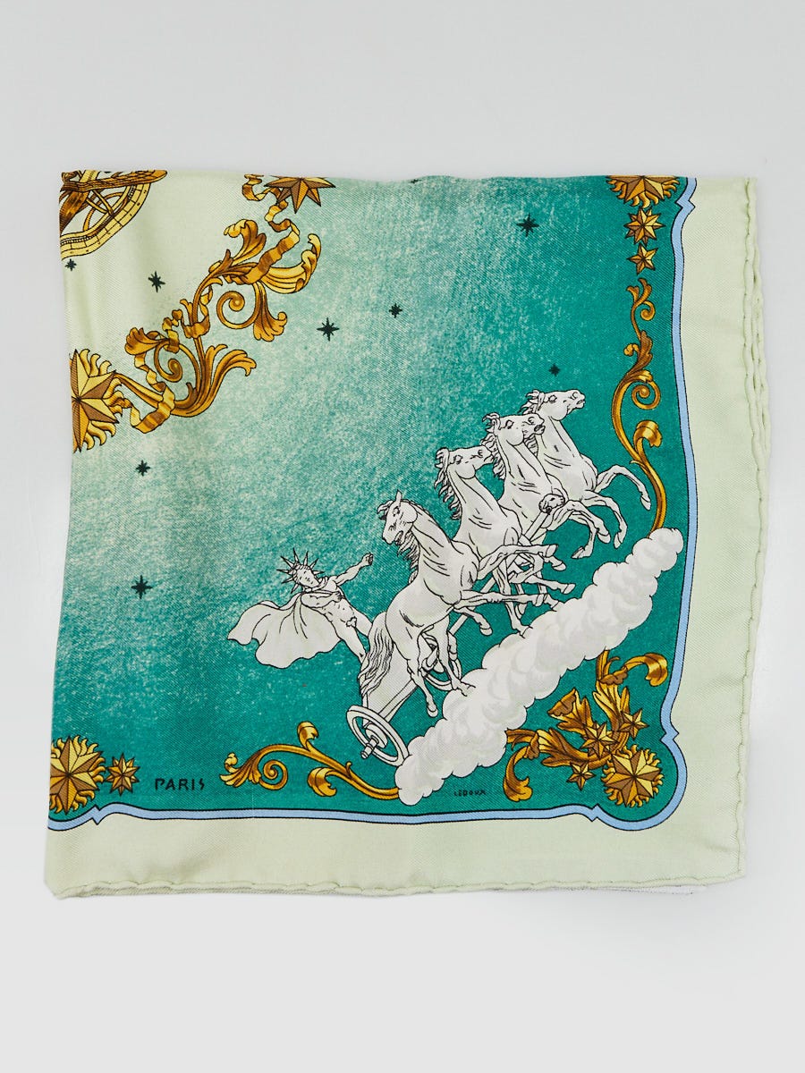 45cm Green Silk Cosmos Square Scarf