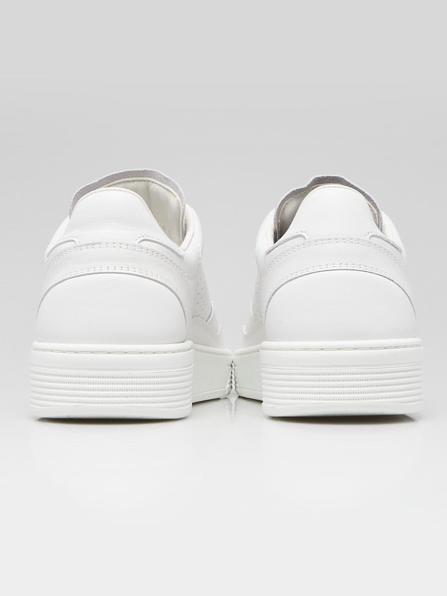 Chanel White Leather Low Top Sneakers Size 9/39.5 - Yoogi's Closet