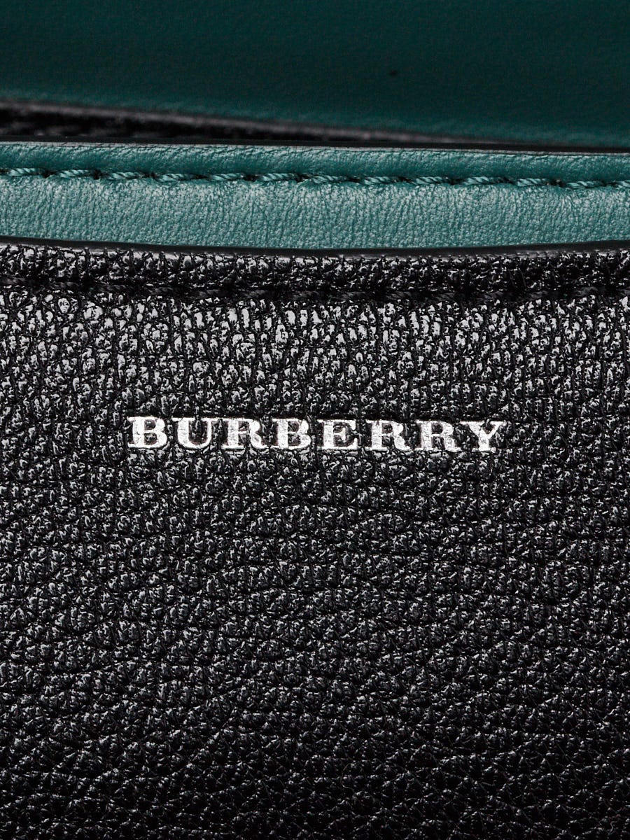 The d-ring leather handbag Burberry Black in Leather - 20035136