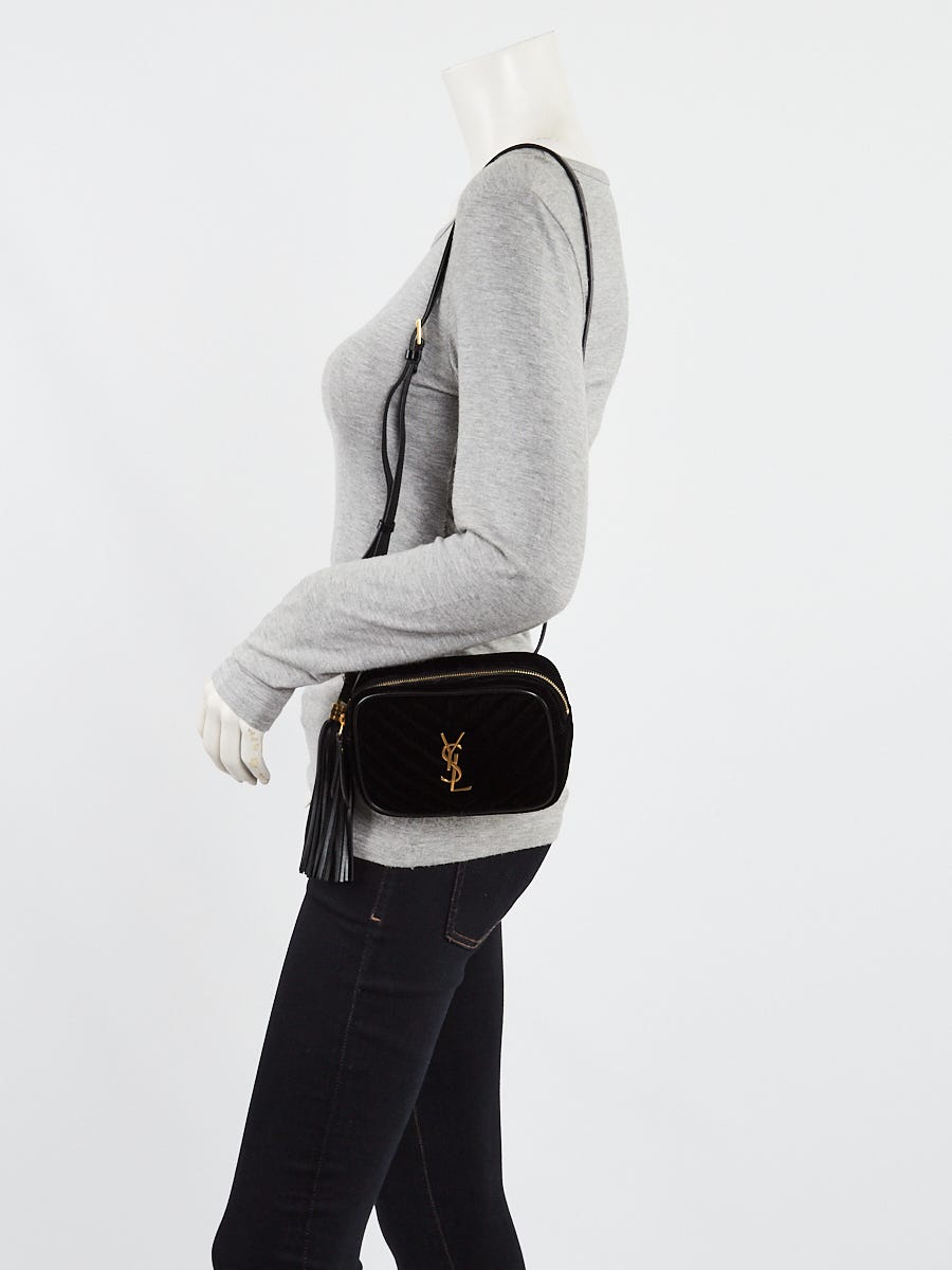 Yves Saint Laurent Black Chevron Quilted Leather Lou Belt Bag - Yoogi's  Closet