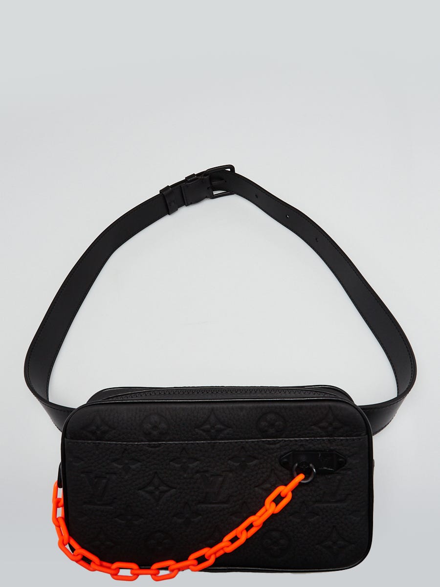 Louis Vuitton Uniformes Taurillon Monogram Solar Ray Soft Pochette Volga  Belt Bag - Black Waist Bags, Bags - LOU583131