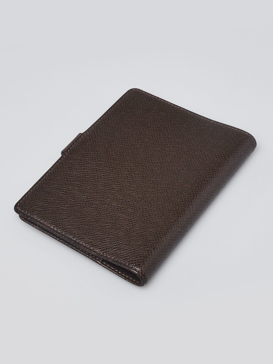 Louis Vuitton Epicea Taiga Leather Small Agenda - Yoogi's Closet