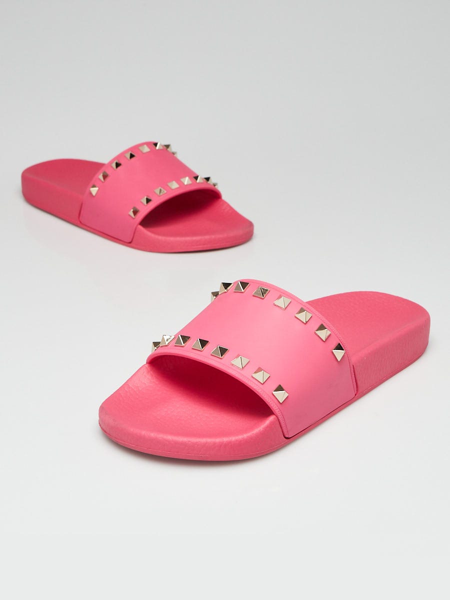 Valentino Pink Rubber Rockstud Spiked Pool Slides Size 6.5/37 | Yoogi's ...