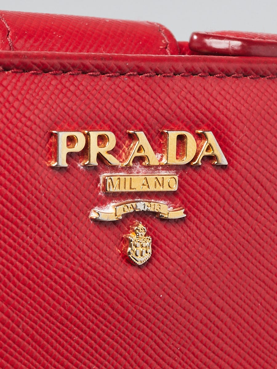 Prada small Saffiano Leather wallet - unboxing 