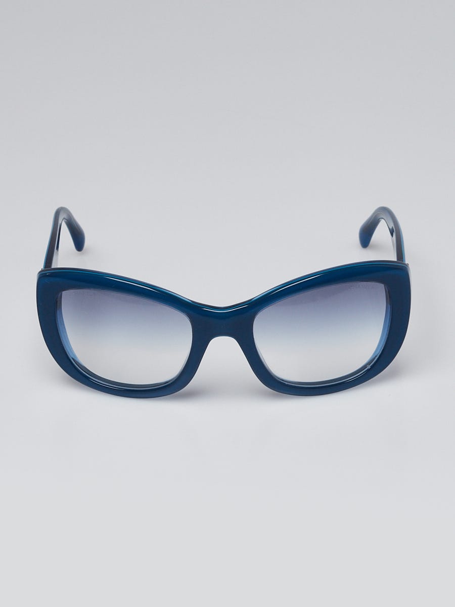 Sunglasses Chanel Blue in Plastic - 33041371