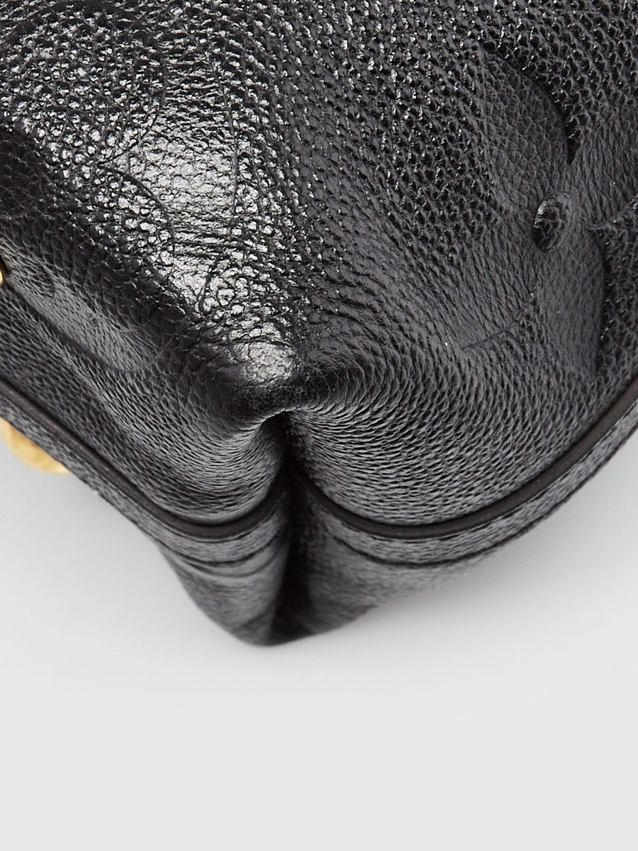 Louis Vuitton Black Monogram Giant Empreinte Leather CarryAll PM Bag w/o  Pouch - Yoogi's Closet