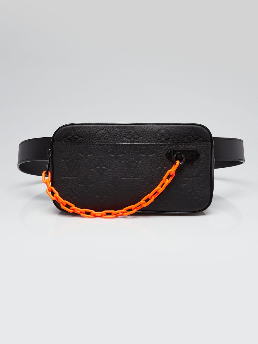 Louis Vuitton Black Taurillon Monogram Leather Solar Ray Soft Pochette  Volga Belt Bag - Yoogi's Closet