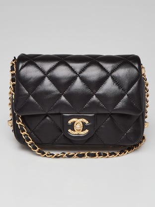 Chanel Blue Quilted Lambskin Leather Mini Flap Bag - RvceShops's Closet -  Heres model Chanel Iman
