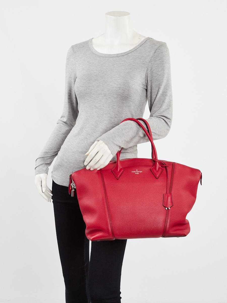 Louis Vuitton Framboise Veau Cachemire Calfskin Leather Soft Lockit mm Bag