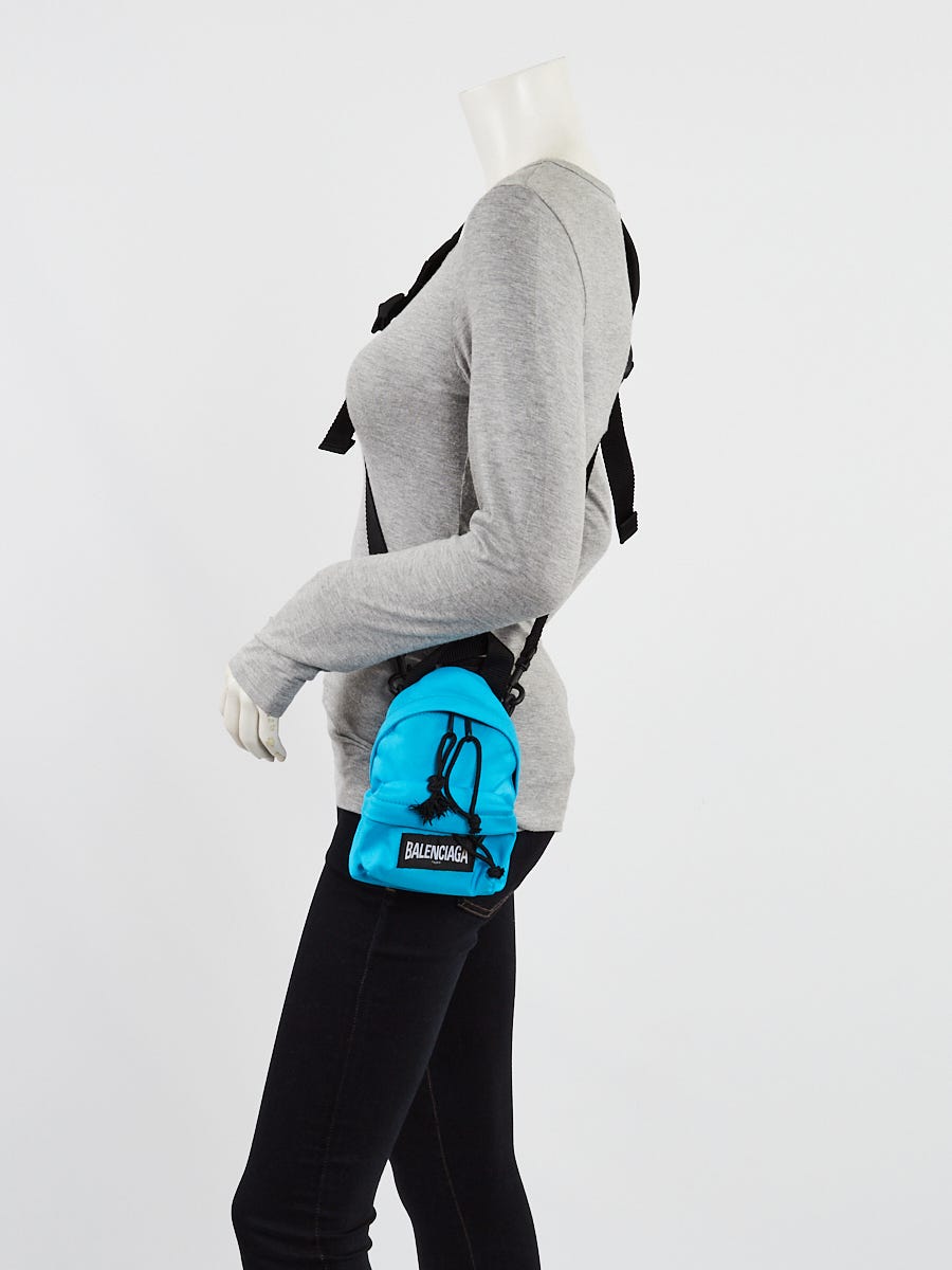 RvceShops's Closet - Balenciaga Bright Blue Nylon Oversized Mini Backpack  Junya Crossbody Bag - Geantă pentru cosmetice Slider Bag PM030676 Midnight  582