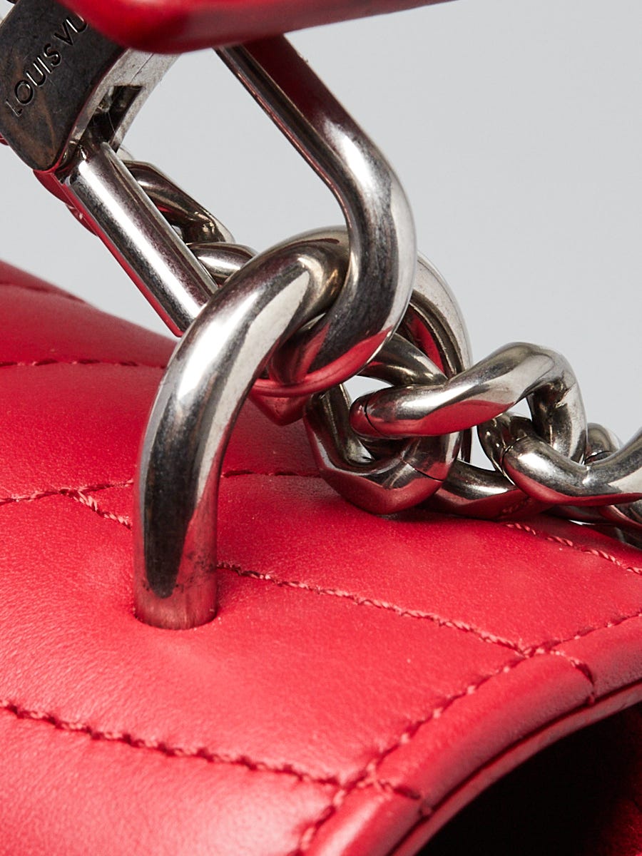 Louis Vuitton Red Quilted Leather New Wave Chain PM Bag Louis Vuitton Red Quilted Leather New Wave Chain PM Bag
