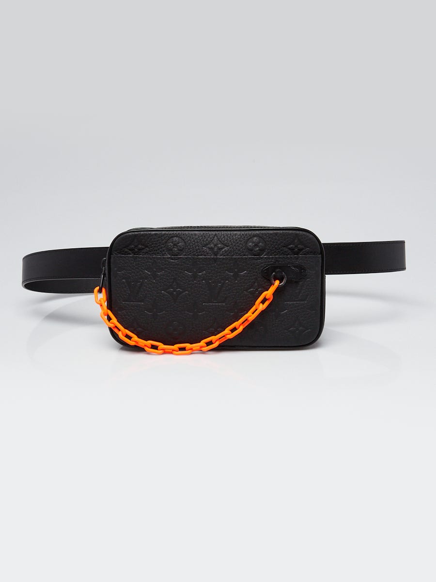 Louis Vuitton Women's Belt in black Taurillon embossed new