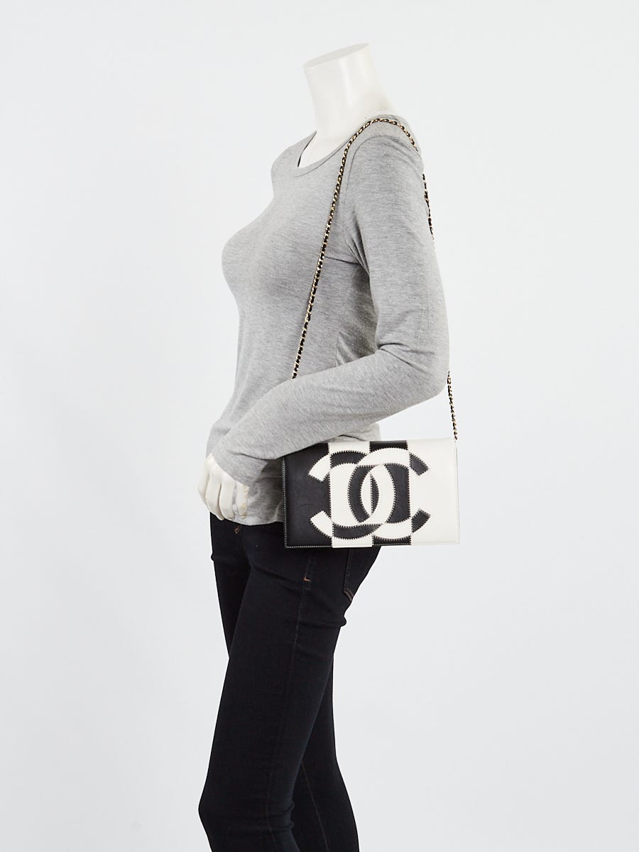 Chanel Black/White CC Embroidered Clutch with Chain Bag - Yoogi's Closet