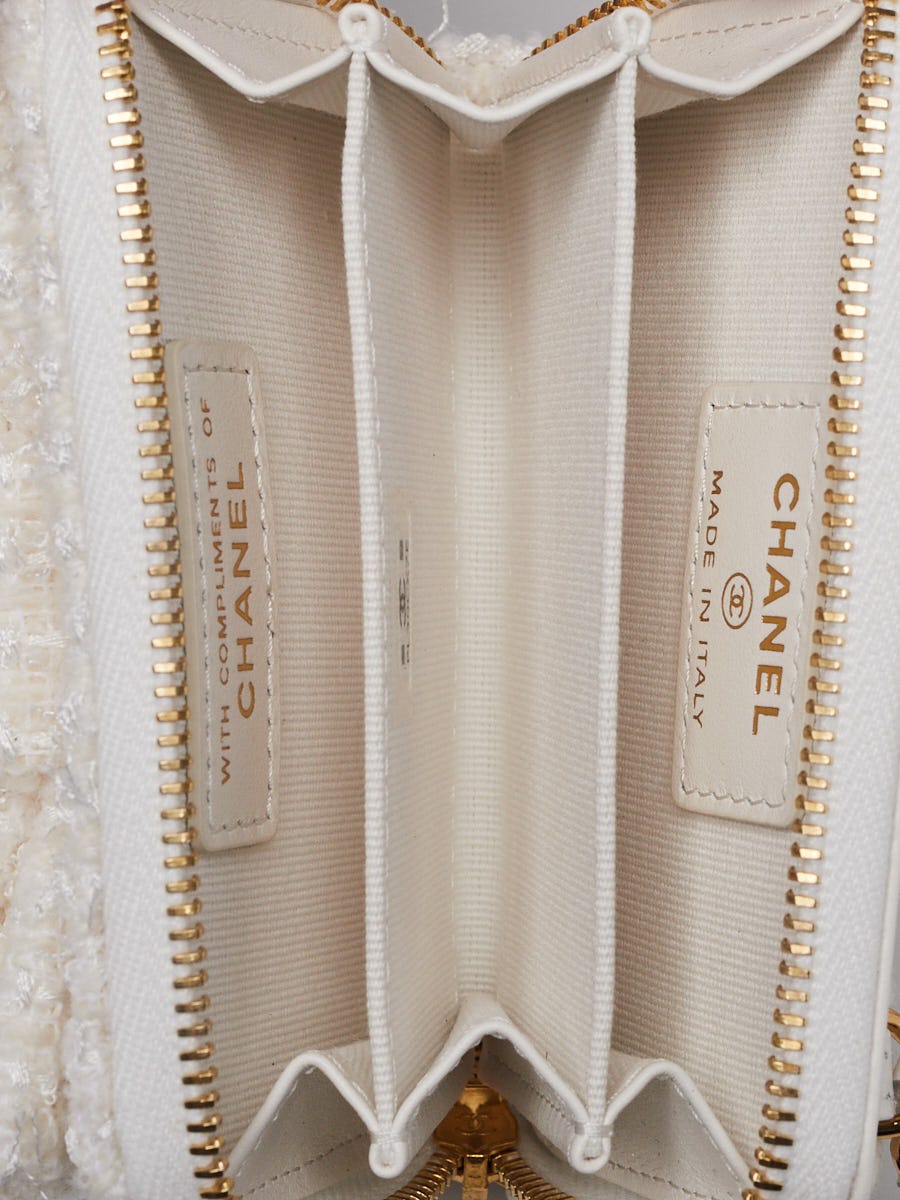 Chanel White Tweed Bow Mini VIP Card Holder with Chain Bag