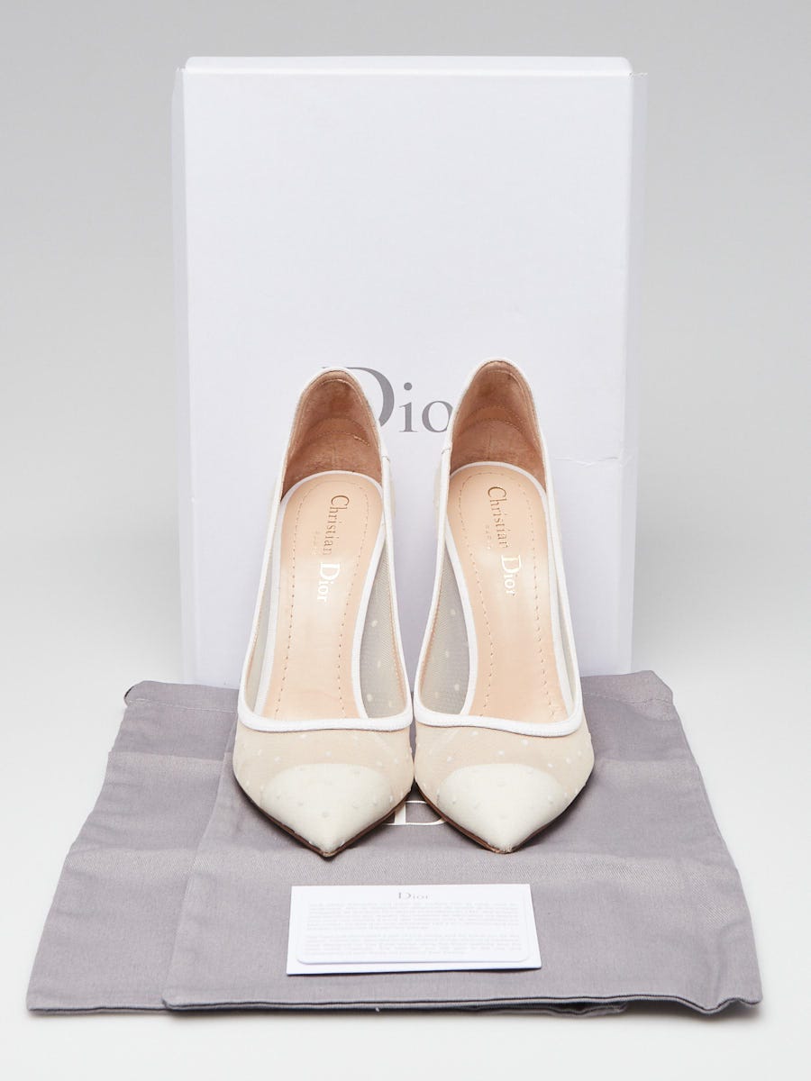 Christian deals Dior White small heel Shoes