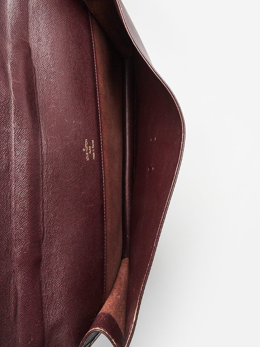 Louis Vuitton Burgundy Taiga Leather Kourad Briefcase Bag