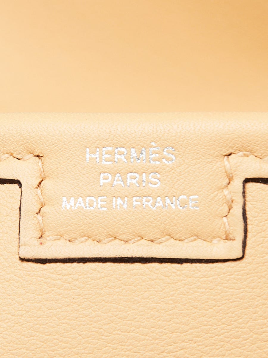 Leather clutch bag Hermès Beige in Leather - 15245228