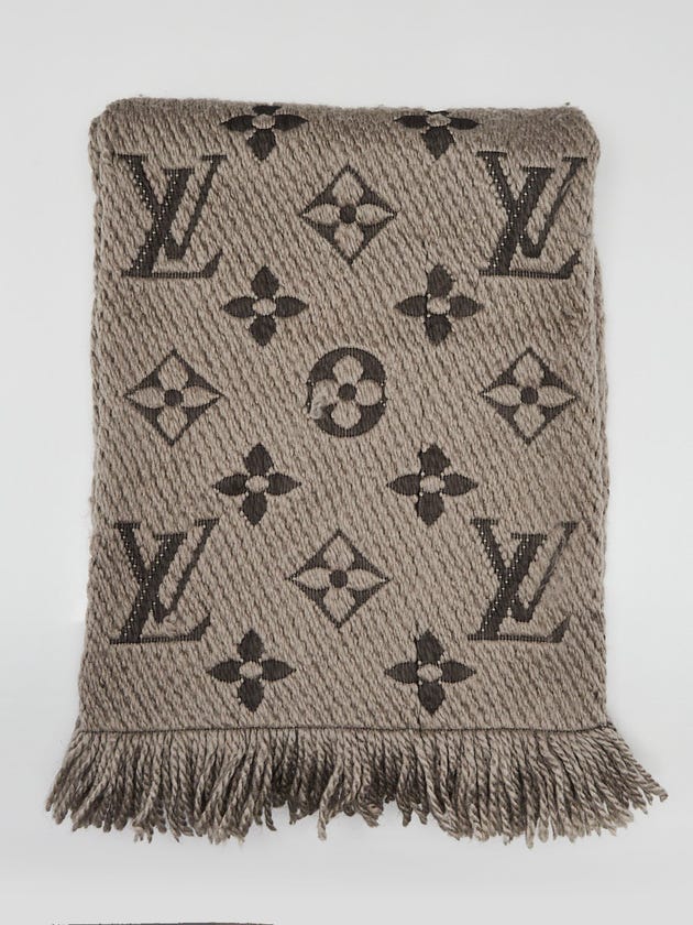 Louis Vuitton Grey Wool/Silk Logomania Scarf