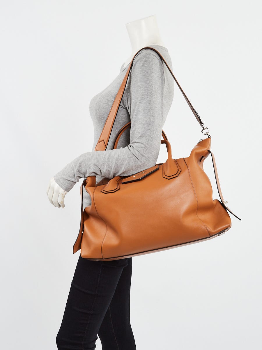 Givenchy Antigona Soft Leather Bag