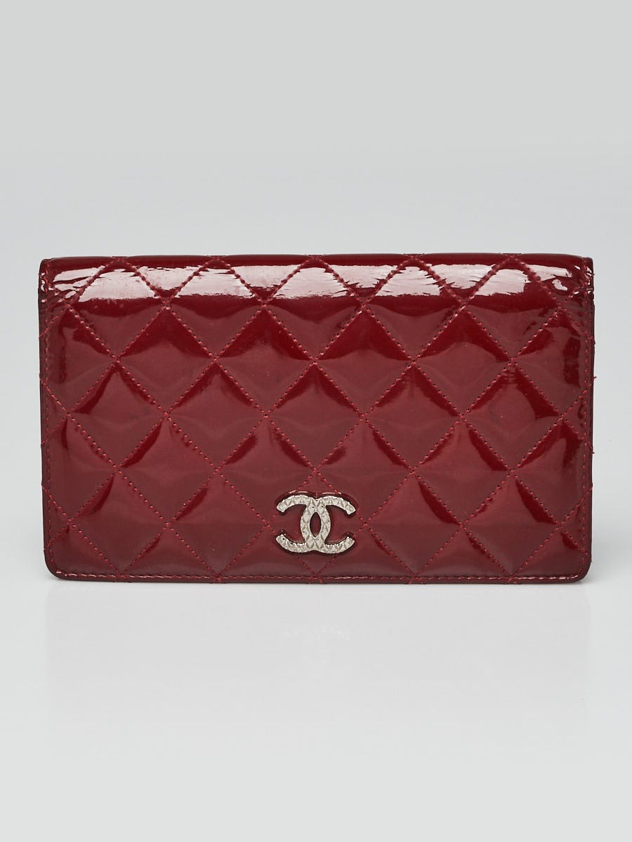 Chanel brilliant CC patent leather card outlets holder