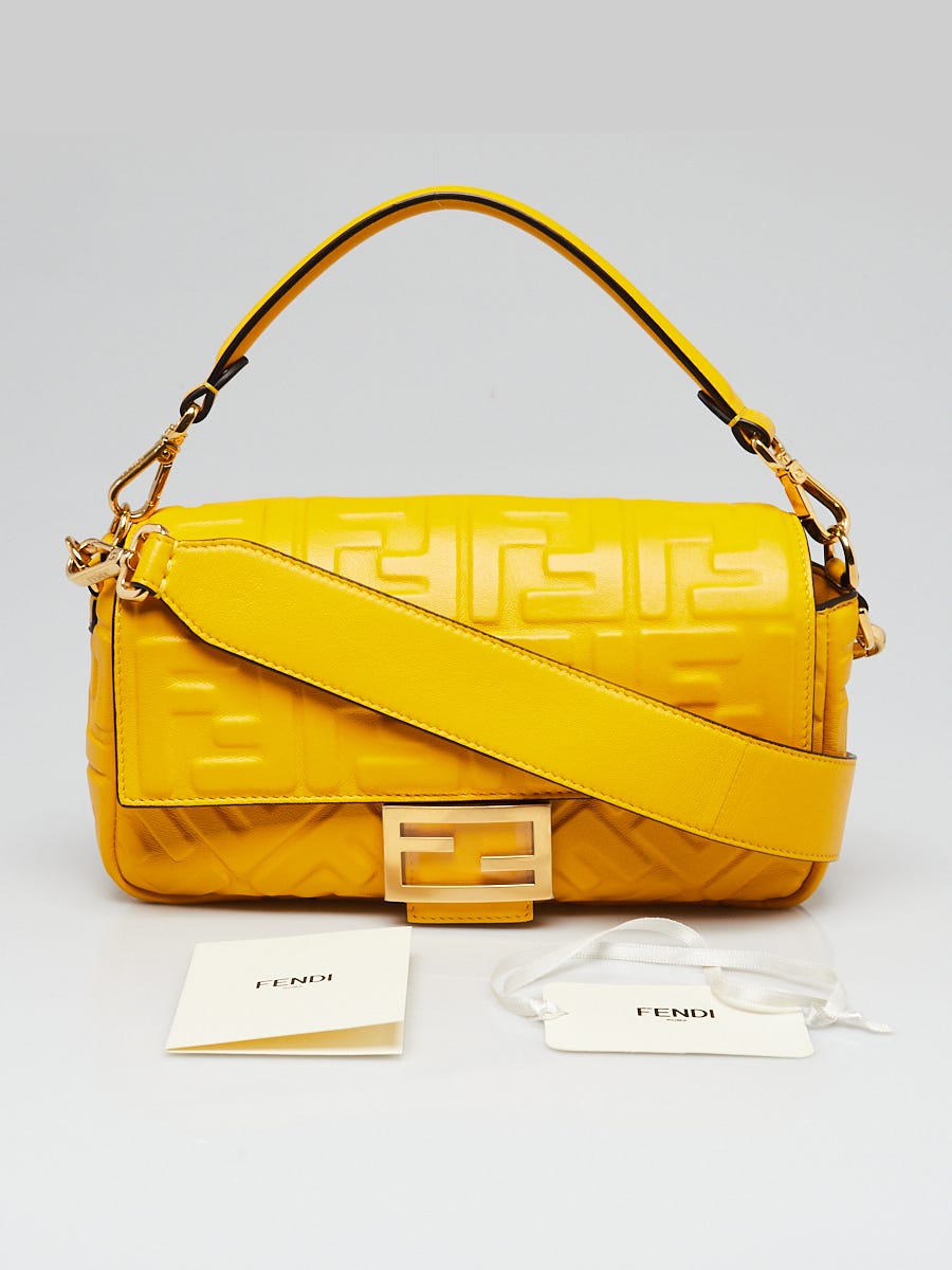Fendi - Authenticated Baguette Handbag - Plastic Orange for Women, Very Good Condition