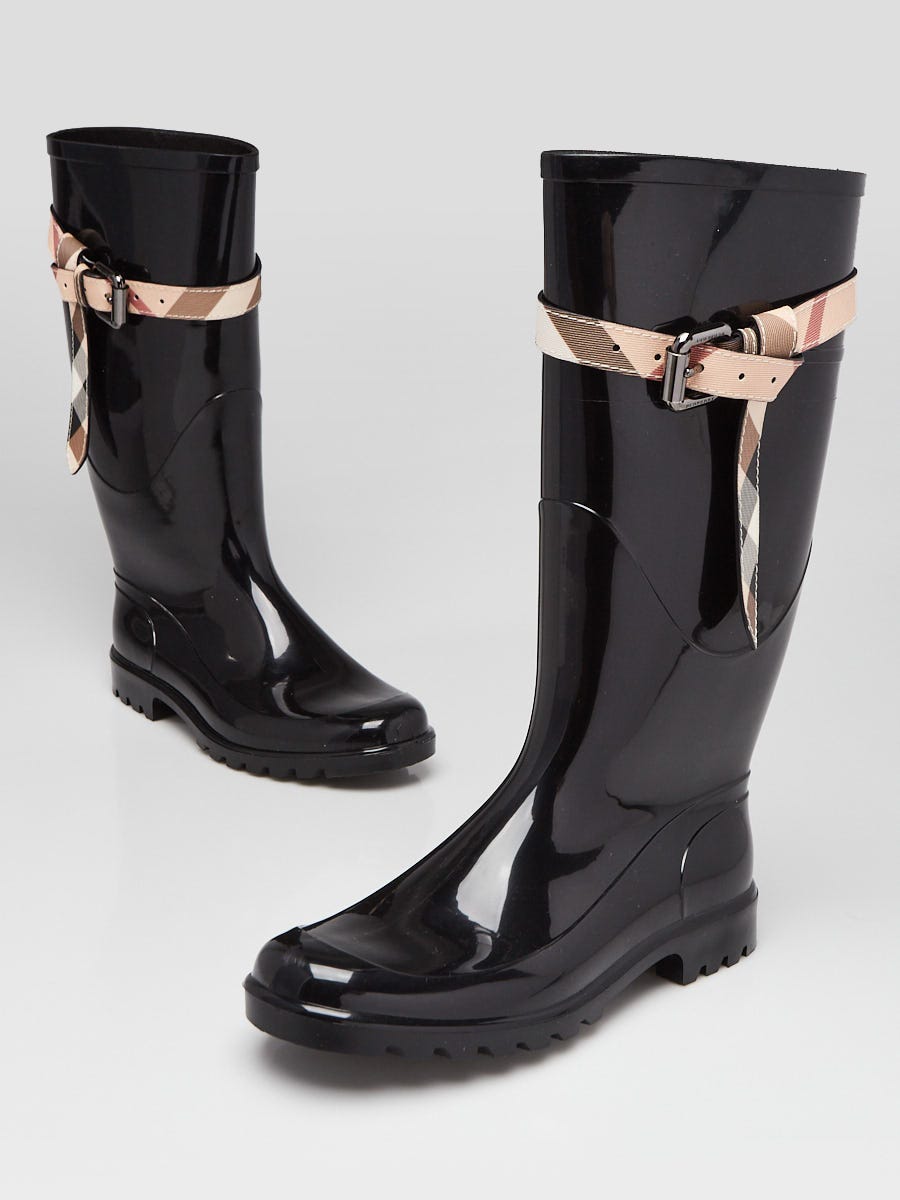 Burberry Nova Check rubber rain boots size 35/5 – Agents In Style