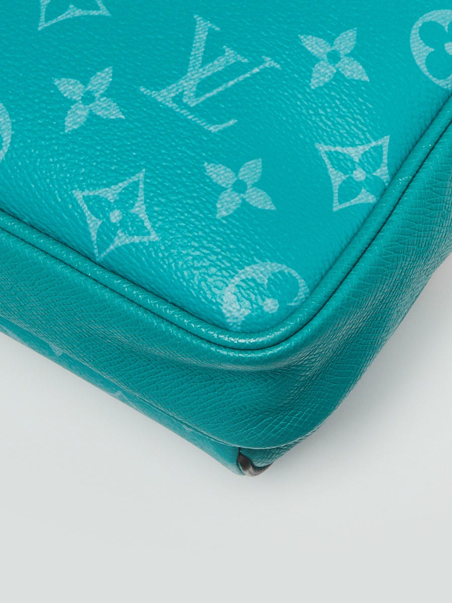 Louis Vuitton Vert Monogram Taigarama Canvas Outdoor Messenger Bag -  Yoogi's Closet