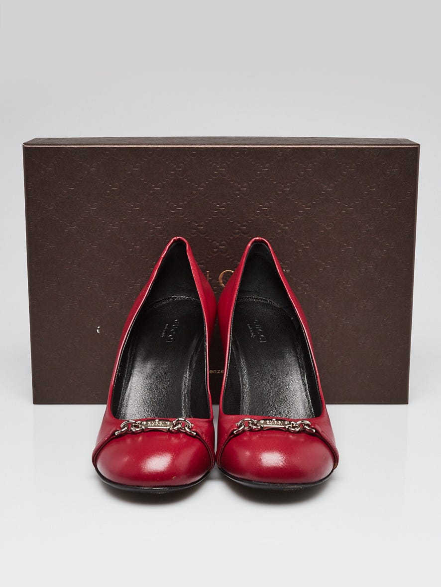 Gucci Red Leather Rounded Toe Pumps Size 6/36.5 | Yoogi's Closet Gucci Red Leather Rounded Toe Pumps Size 6/36.5 | Yoogi's Closet