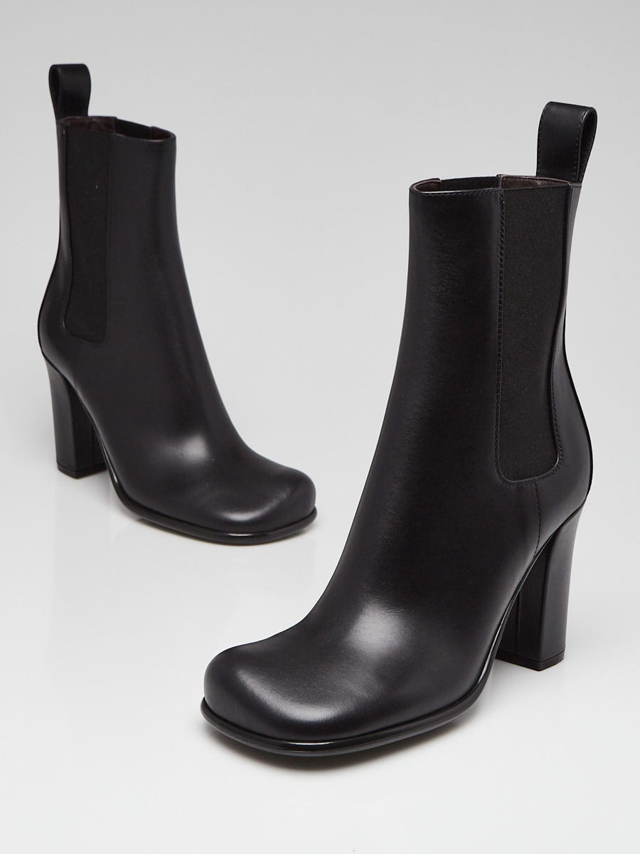 Bottega Veneta Black Leather Storm Chelsea Ankle Boots Size 8/38.5