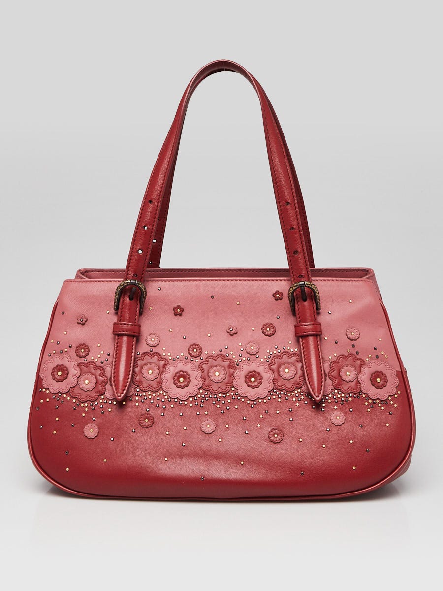 Hobo Small Tan Leather Crossbody w/Flower Applique Handbag – Vintage Vogue