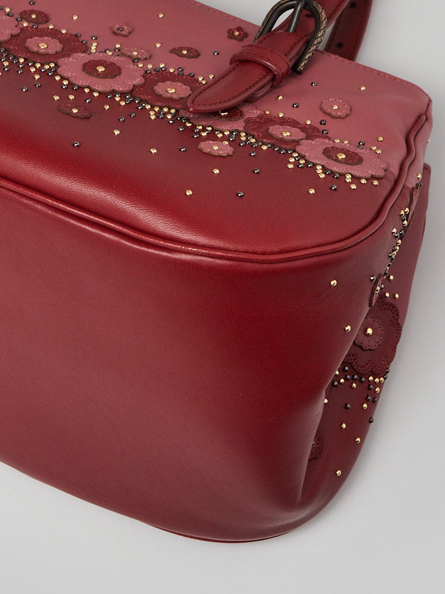 【関税込み】Bottega Veneta レッド＆ピンク Flower ピアス アボカドフラワー ピアス| Bottega Veneta® 日本