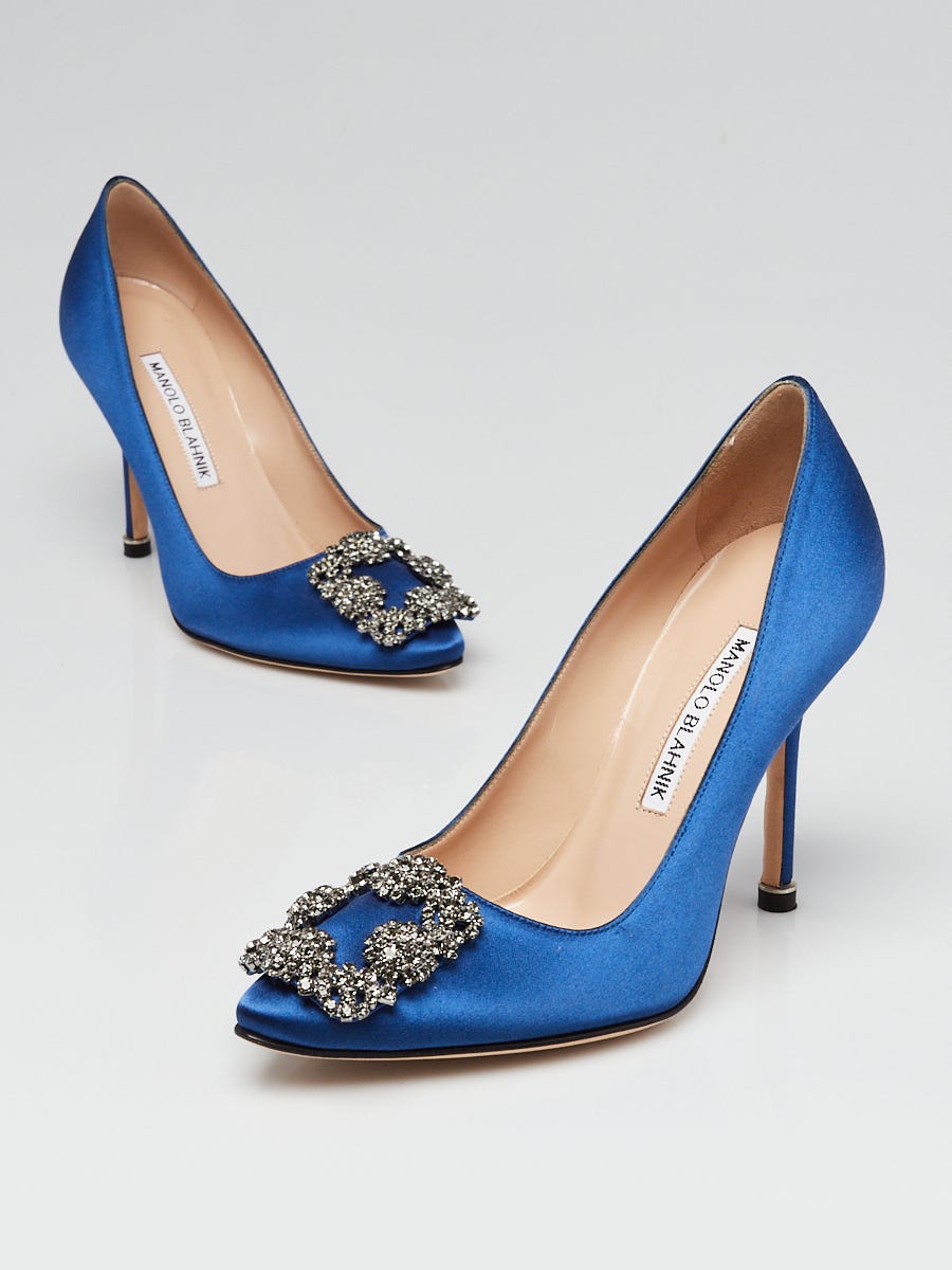 Manolo blahnik hangisi 5 sale satin pumps