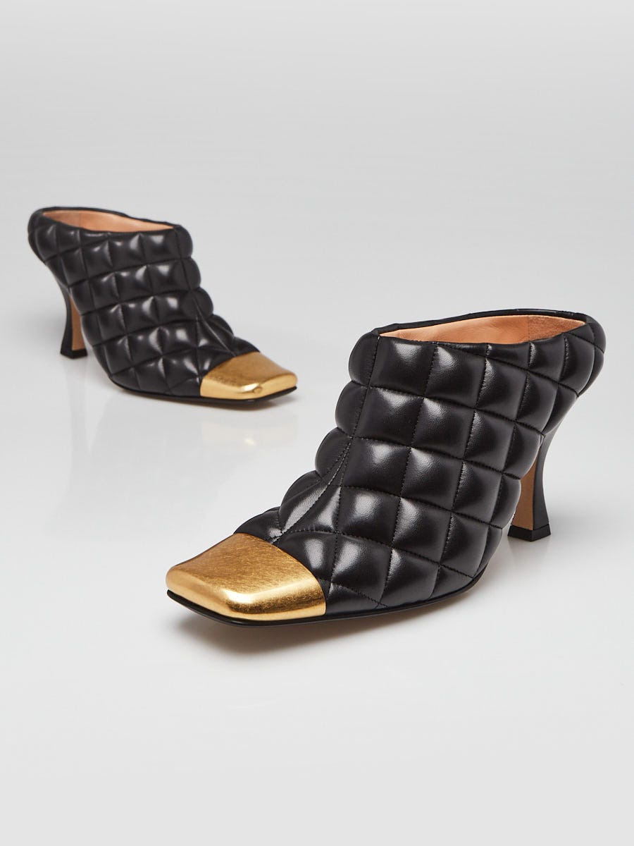 Bottega deals quilted mules