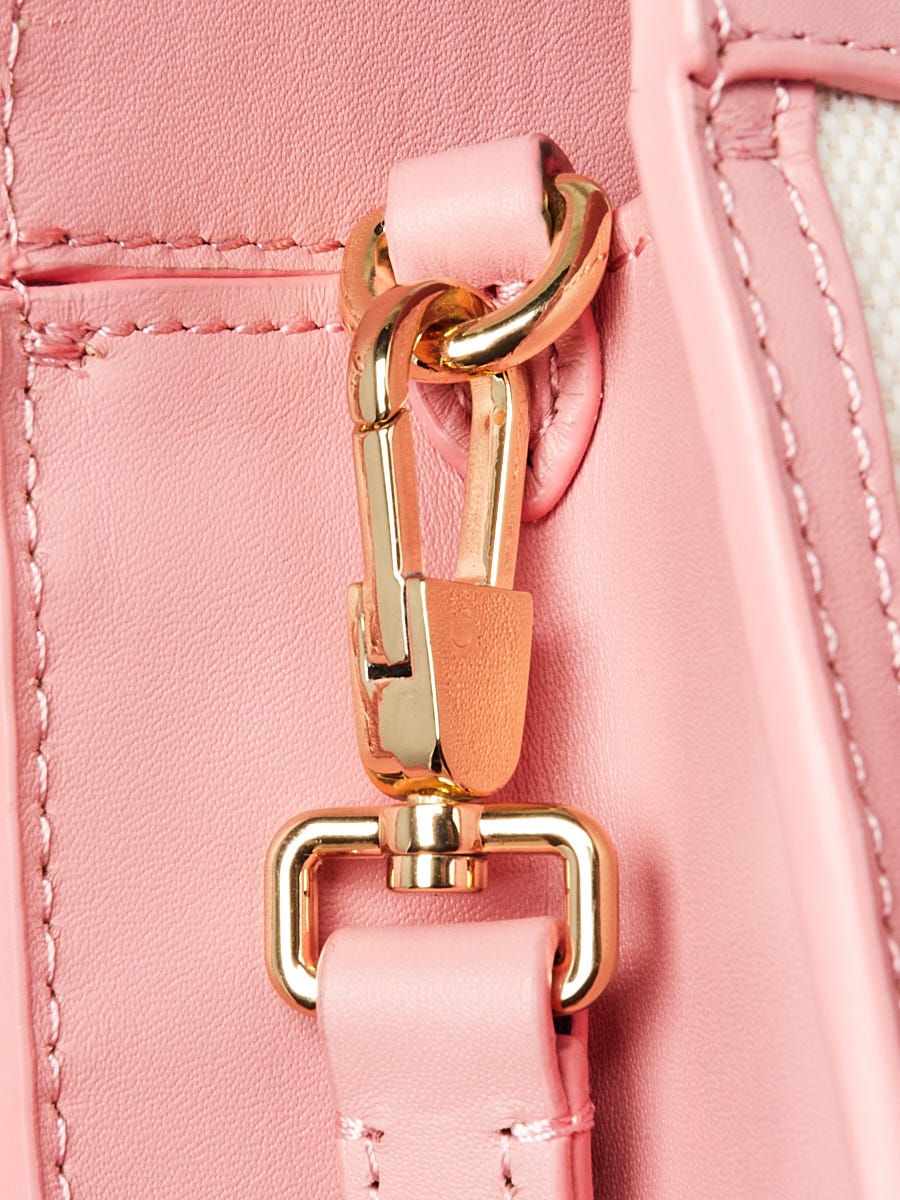 【関税&送料込】Burberry Reversible Pouch In Pink Nylon With Burberry Horseshoe Reversible Drawstring Pouch in Pink | Lyst