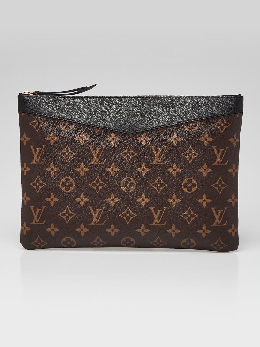 バッグ Louis Vuitton Monogram Pouch Louis Vuitton Black Monogram Canvas Daily Pouch | Yoogi's Closet