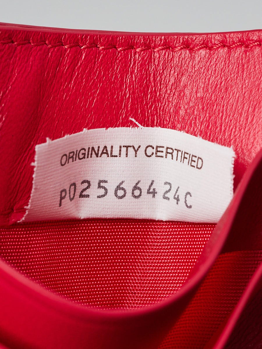 Bottega Veneta レッド ケース Bottega Veneta Red Embossed Leather Card Case | Yoogi's Closet