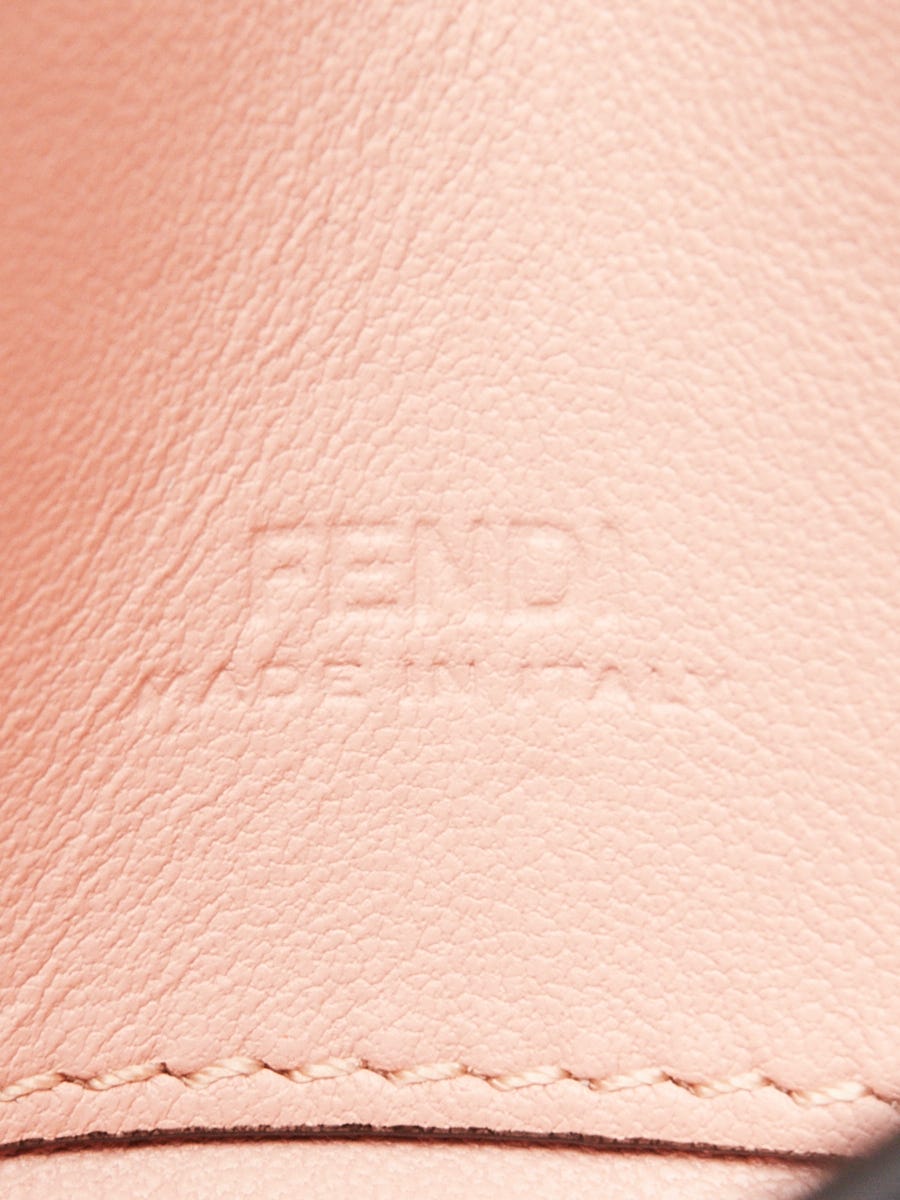 FENDI 　♡I♡ p25_fendi_p25-fendi-
