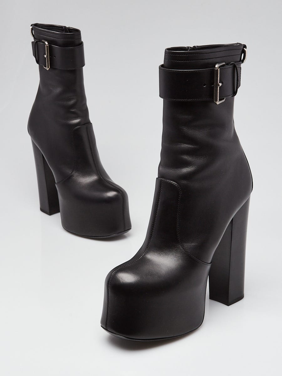 Yves saint laurent fur on sale boots