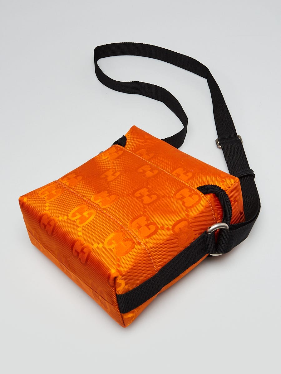 Gucci Orange GG Nylon Off The Grid Messenger Crossbody Bag Gucci Orange GG Nylon Off The Grid Messenger Crossbody Bag