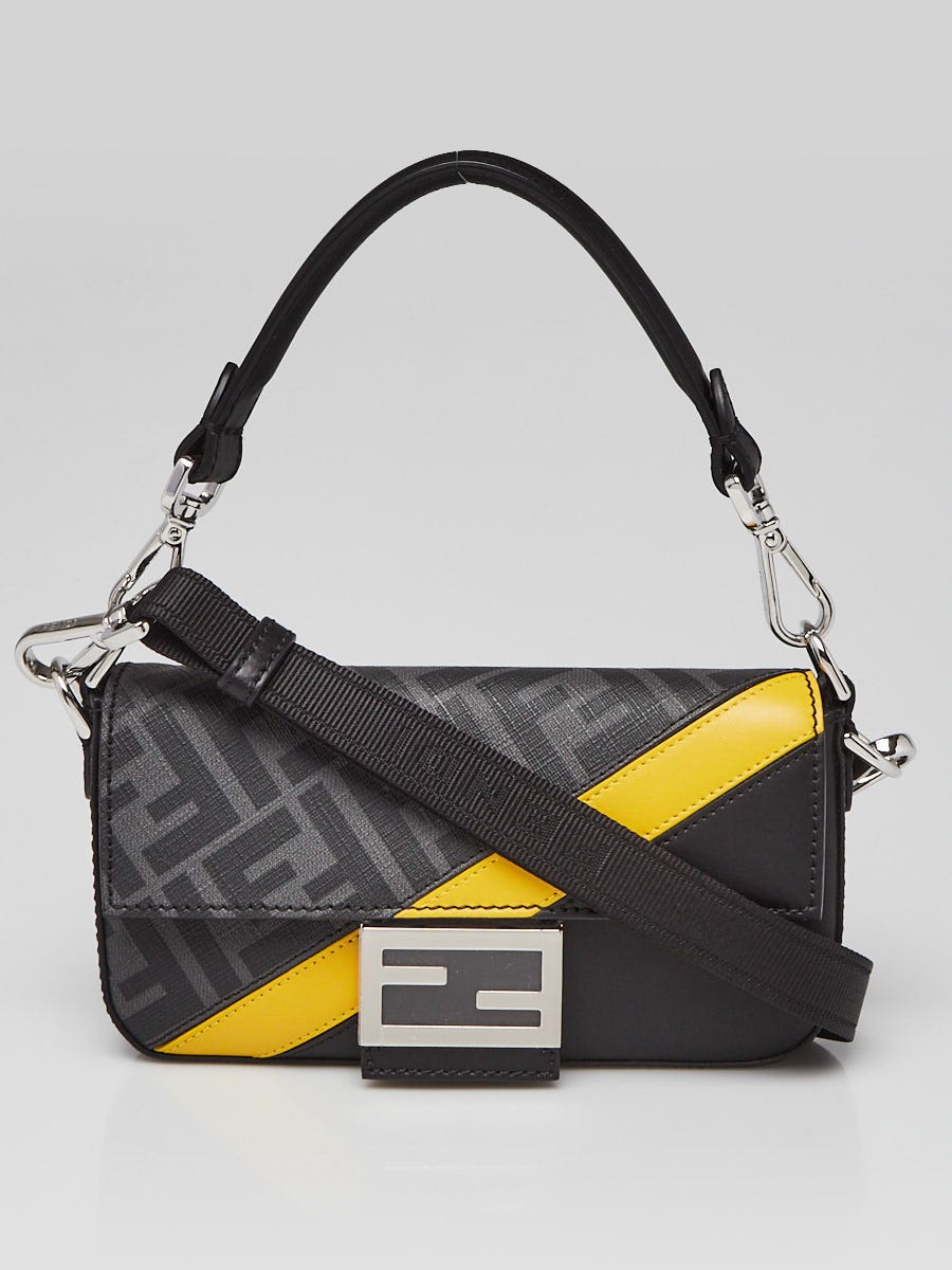 Fendi By the way Shoulder bag 336238 | Collector Square