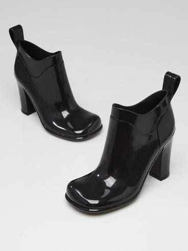 Bottega Veneta Black Rubber Ankle Boots Size 5.5/36