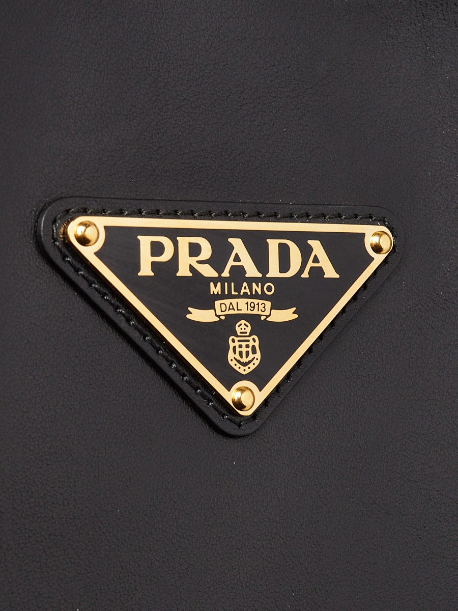 Prada Black Leather Large Topstitch Hobo Bag | Yoogi's Closet