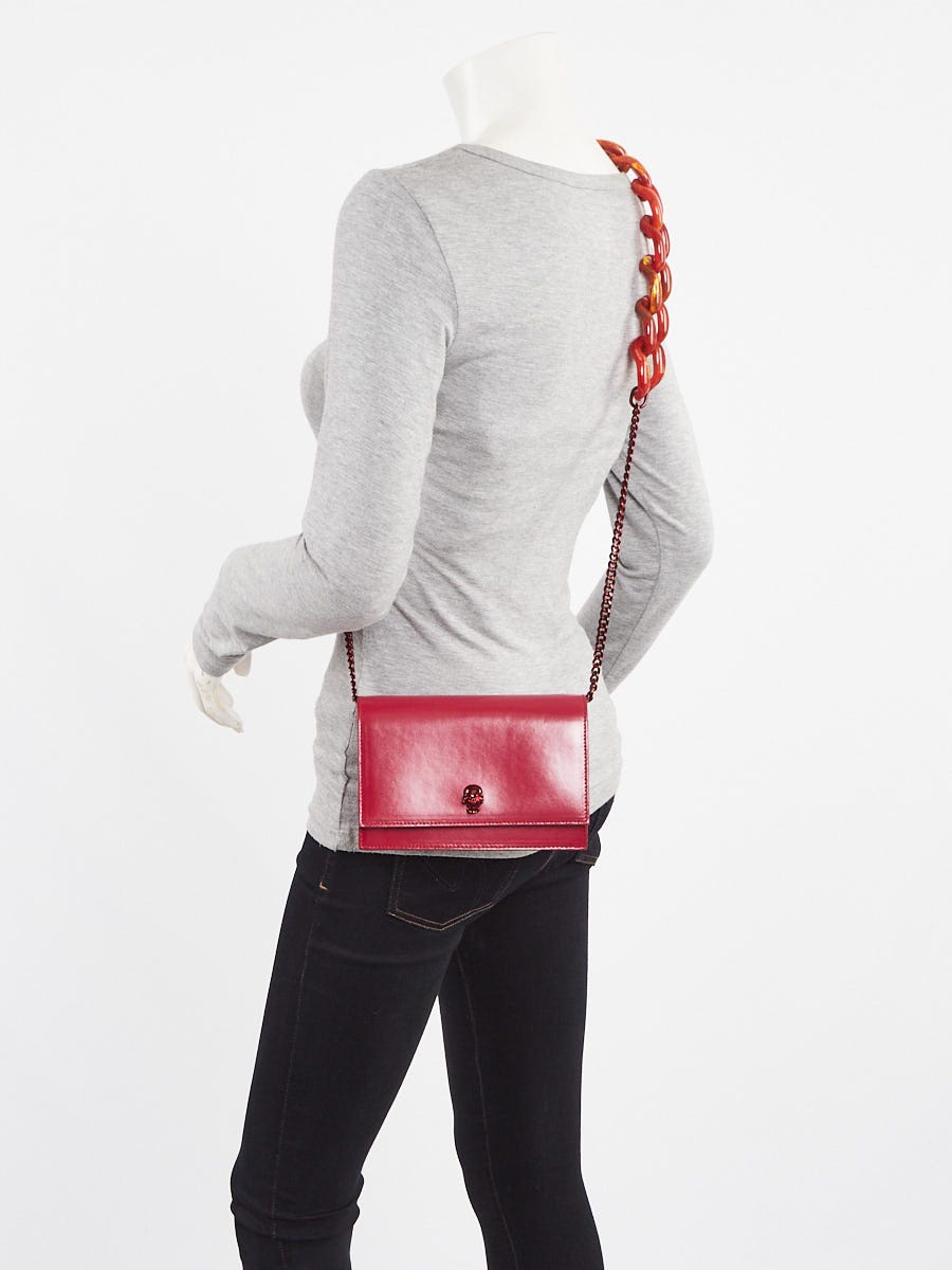 Alexander McQueen Red Leather Mini Skull Chain Shoulder Bag Alexander McQueen Red Leather Mini Skull Chain Shoulder Bag