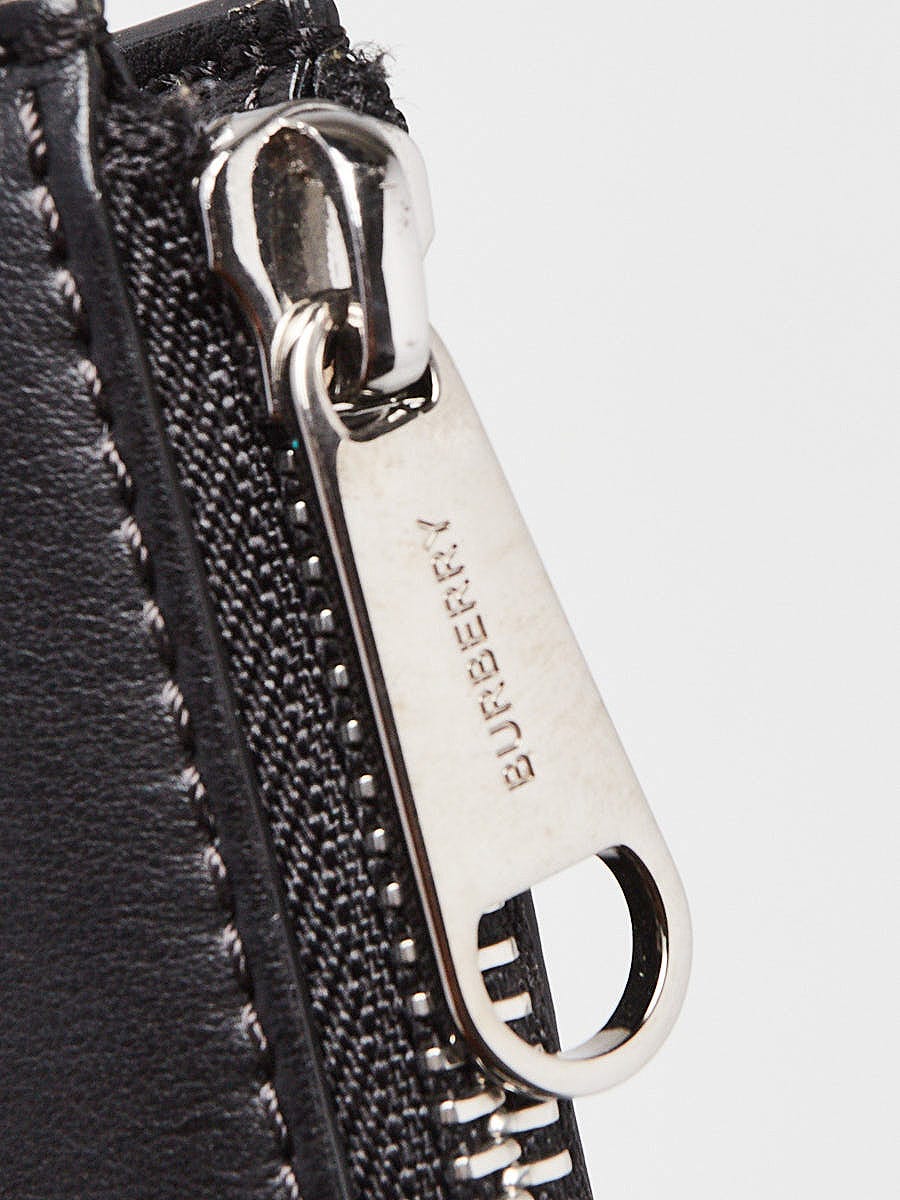 Burberry store bag zipper